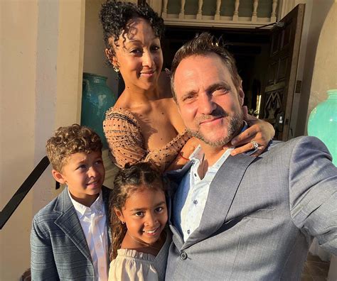 tamera mowry husband arrested.